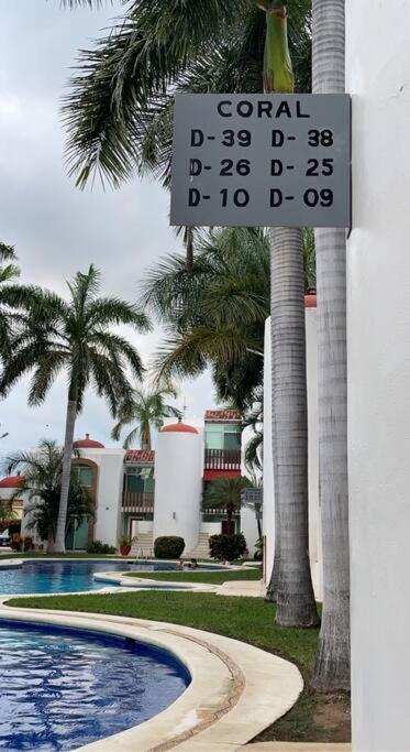 איקסטפה Lovely 3 Bedroom Condo With Pool מראה חיצוני תמונה